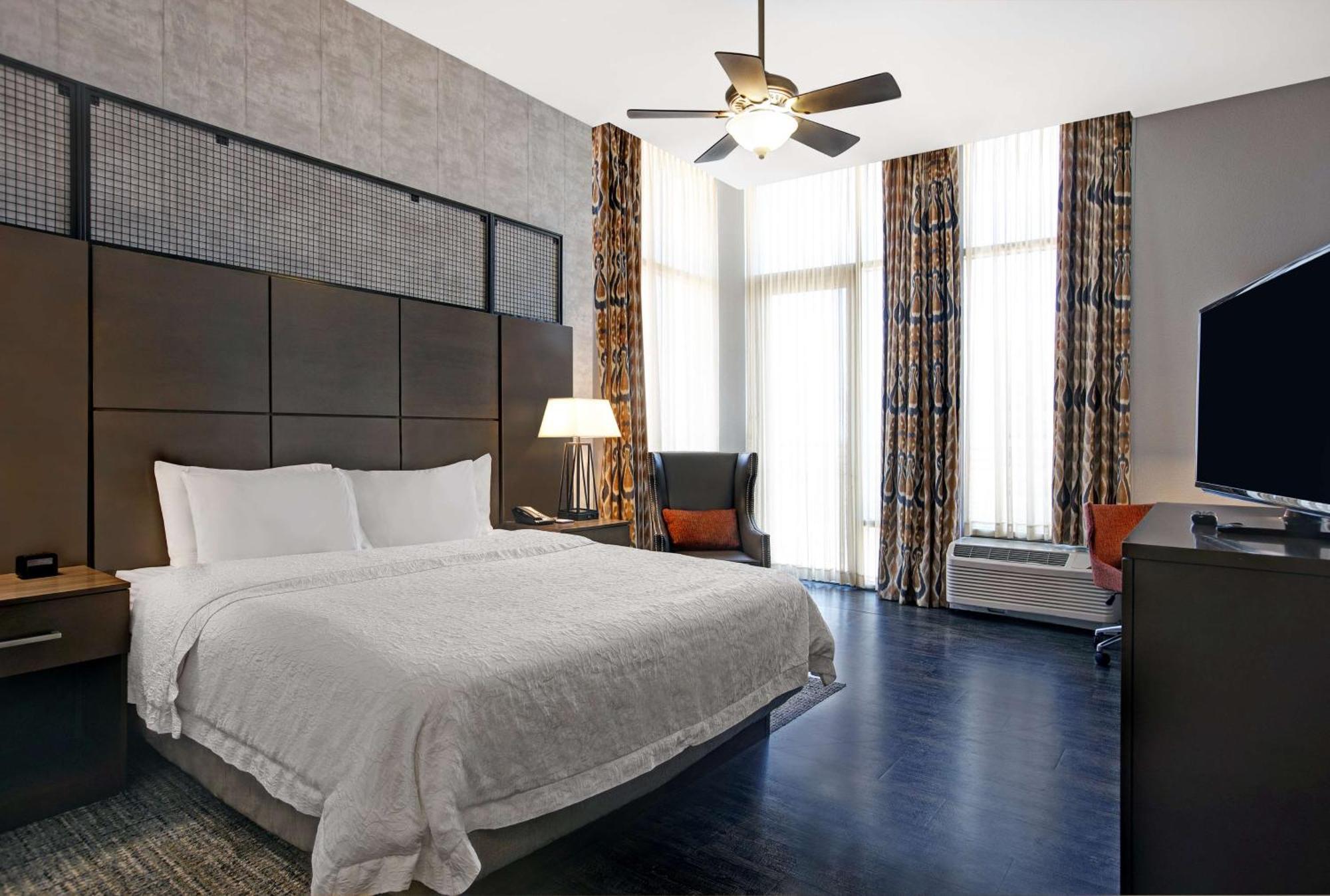 Hampton Inn And Suites Austin University Capitol Luaran gambar